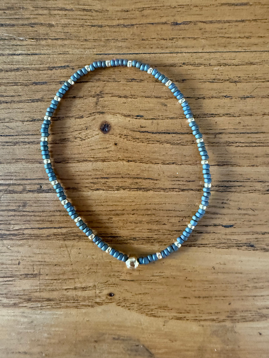 Armband mit Toho-Perlen von Friihof+Siig