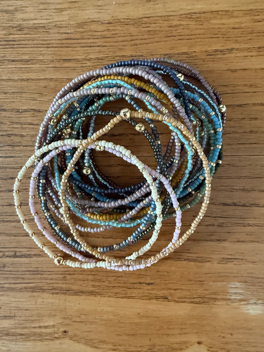 Armband mit Toho-Perlen von Friihof+Siig