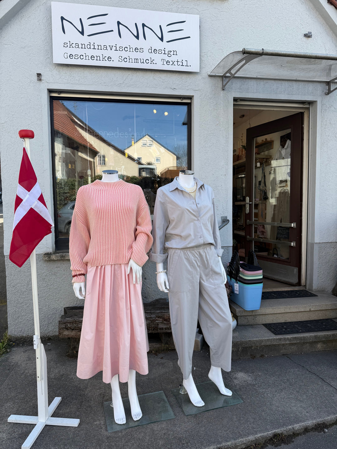NENNE LADENGESCHÄFT