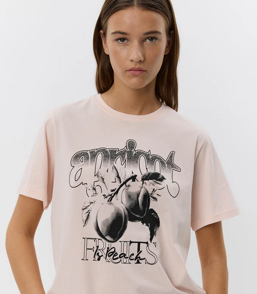 Apricot T-Shirt von Sofie Schnoor