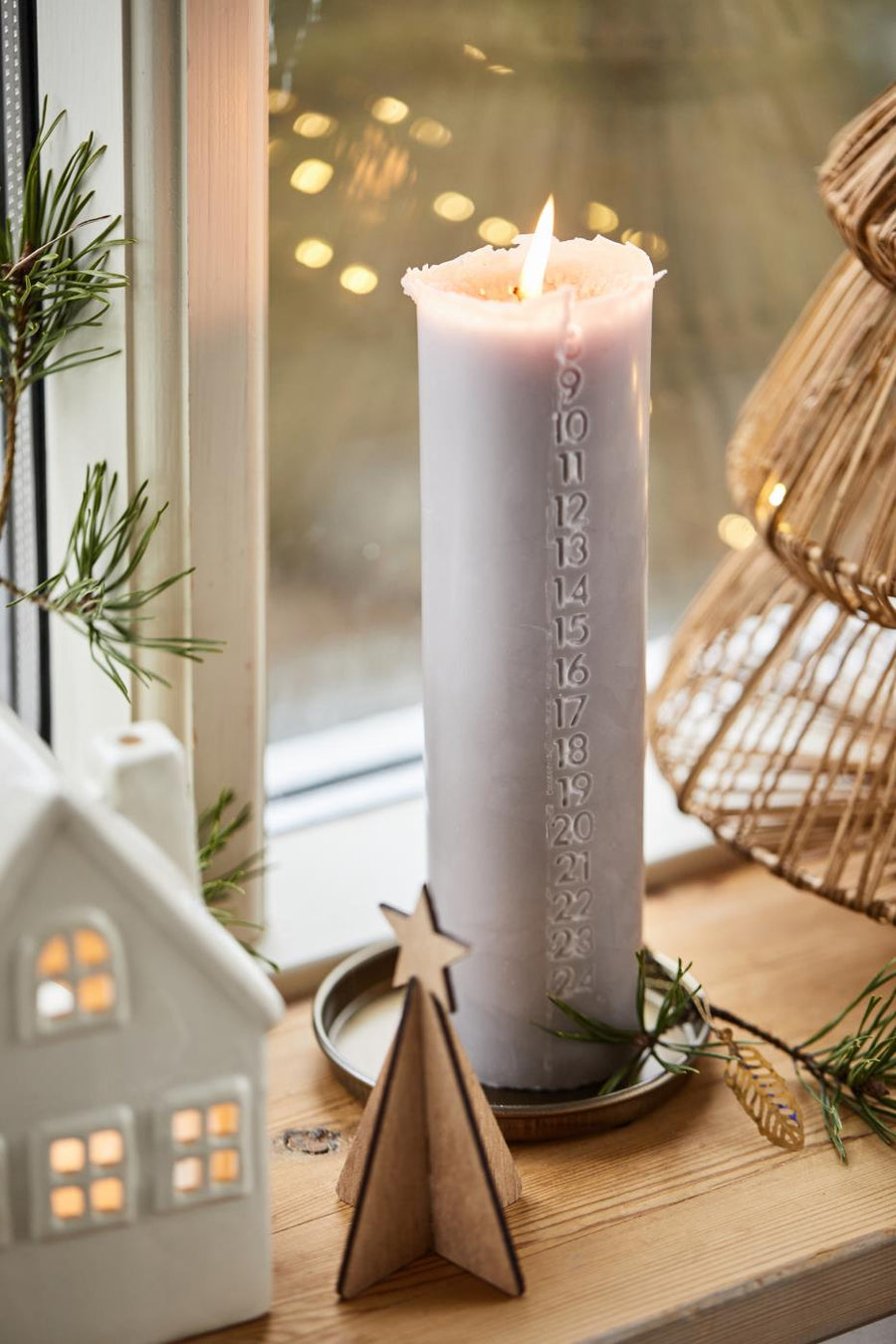 Geprägter Weihnachtskerze 1-24 von ib laursen