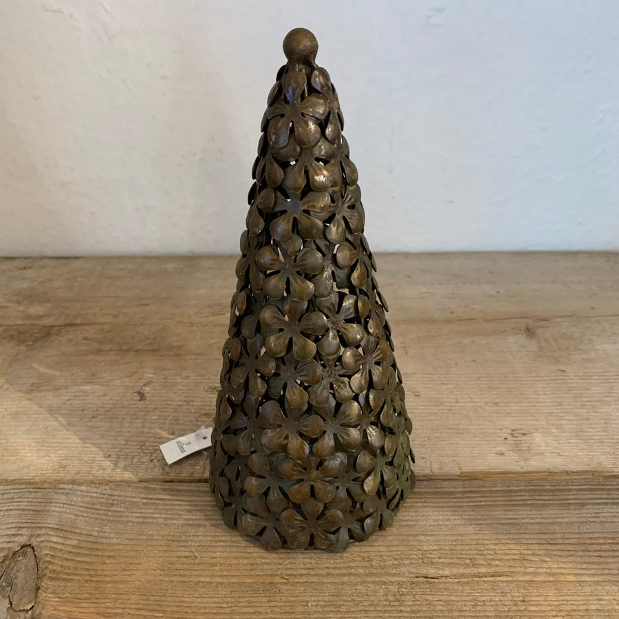Weihnachtsbäume aus Metall von ib laursen