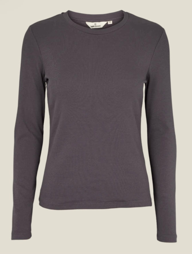 Ludmilla Longsleeve T-Shirt von basicapparel