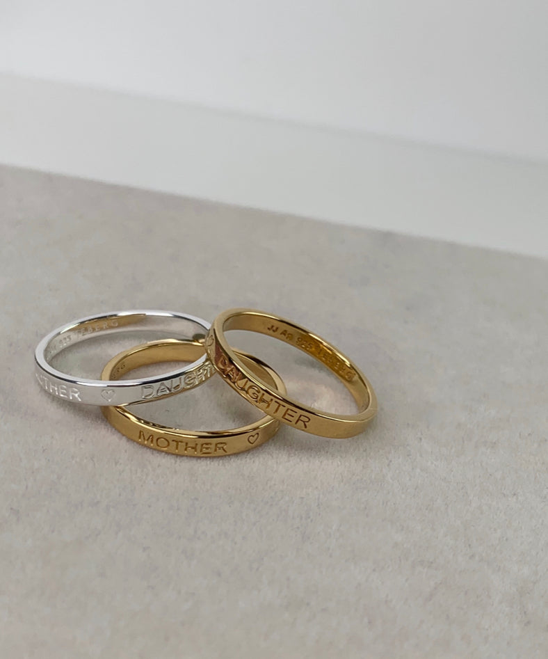 Mother ♡ Daughter Ring  von Jeberg Jewellery in