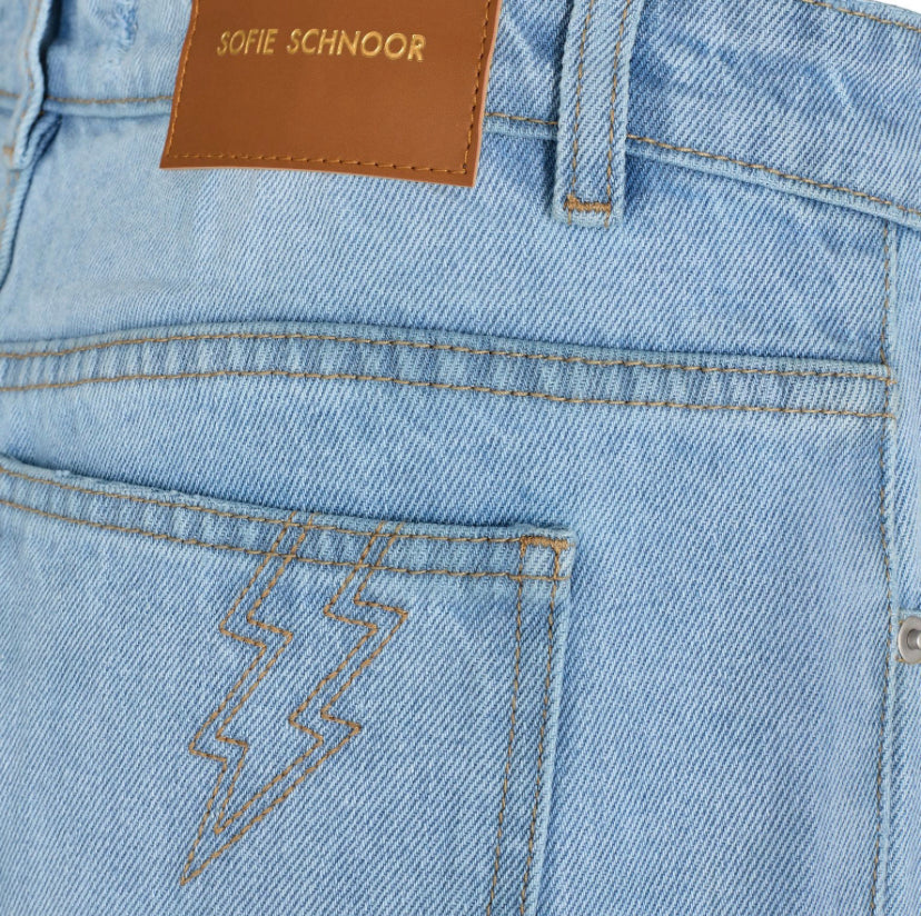 Ripped Jeans von Sofie Schnoor