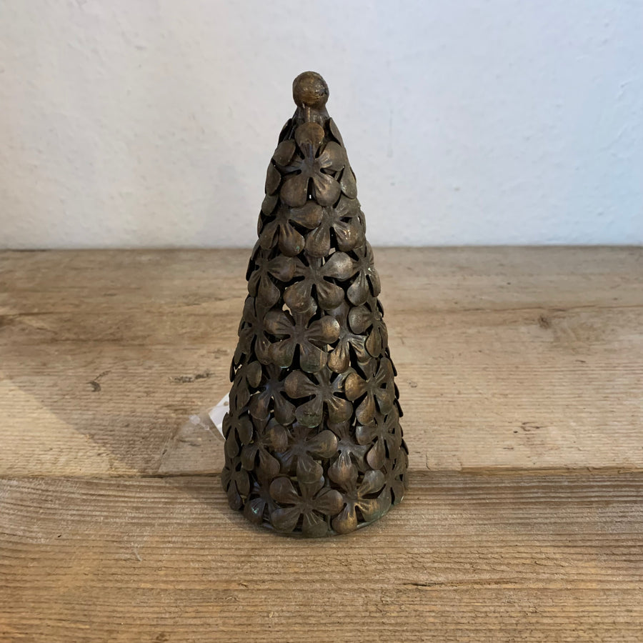 Weihnachtsbäume aus Metall von ib laursen